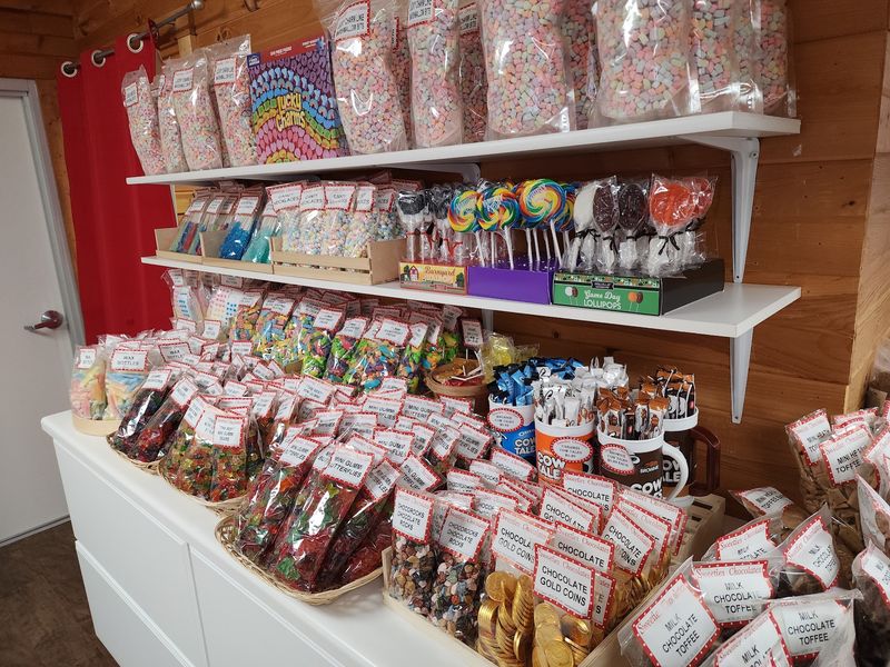Sweeties, the Candy Side of the Story