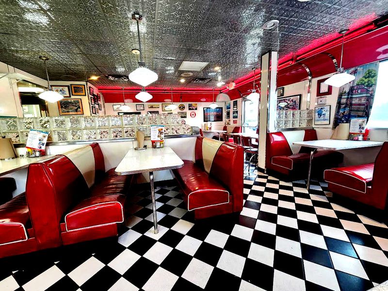 THE DINER, Sevierville, TN