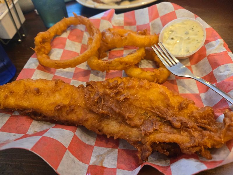 THE WOODEN BARREL, West Chester Township, OH THE WOODEN BARREL, West Chester Township, OH