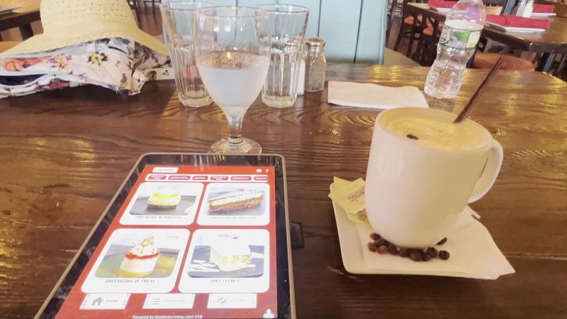 Tablet Menus With Full-Color Pictures