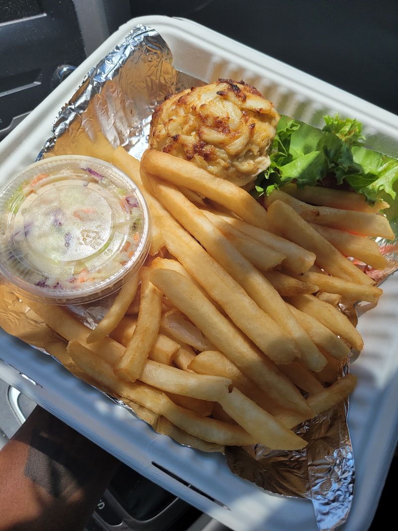 Takeout for the Crab Cake on the Go