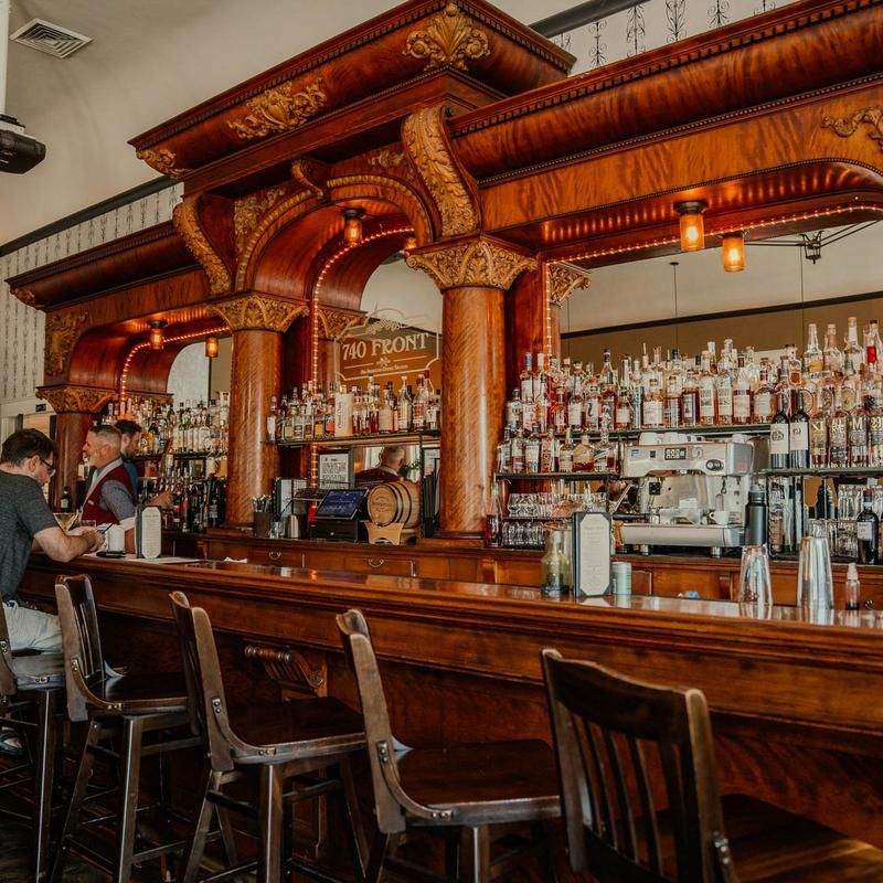The Bar That Steals the Spotlight The Bar That Steals the Spotlight
