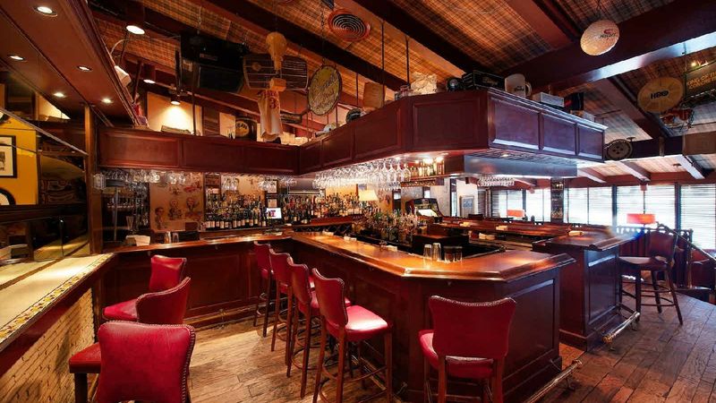 The Bar Where Everybody Seems to Know Your Name