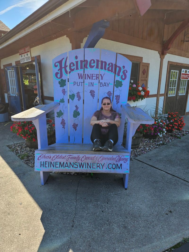 The Big Chair Photo Op