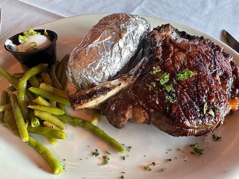 The Bone-In Filet That Fans Rave About
