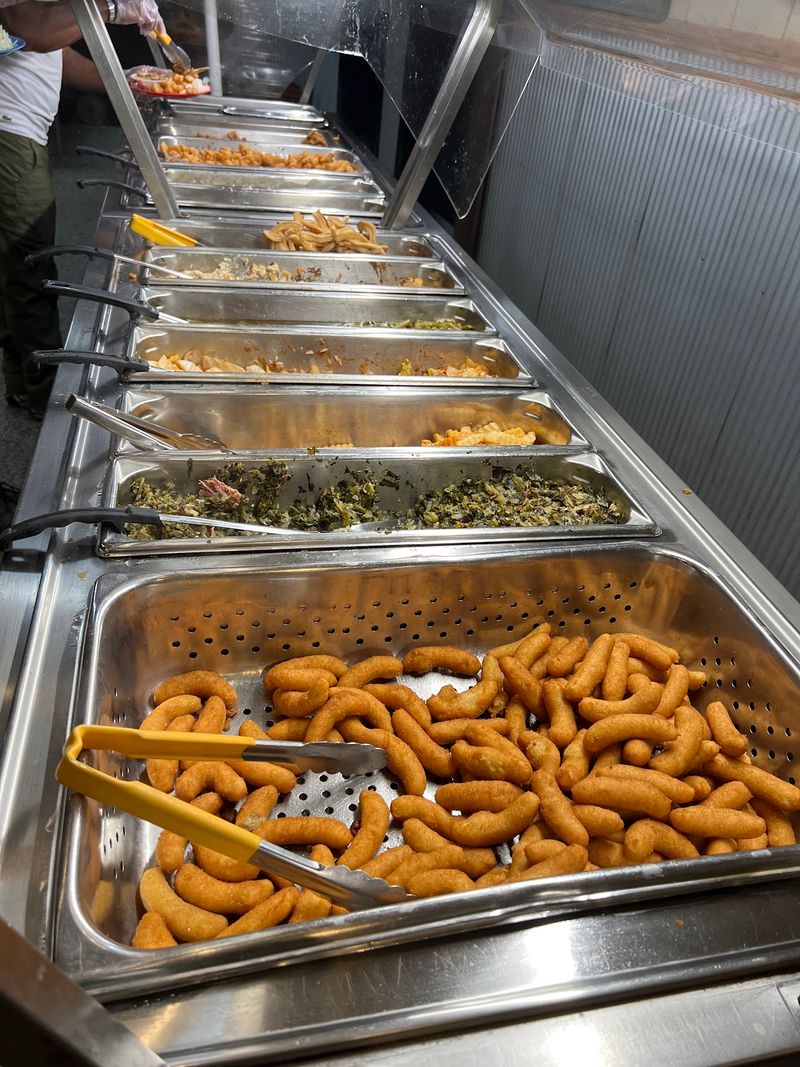 The Buffet and Its Banquet Room