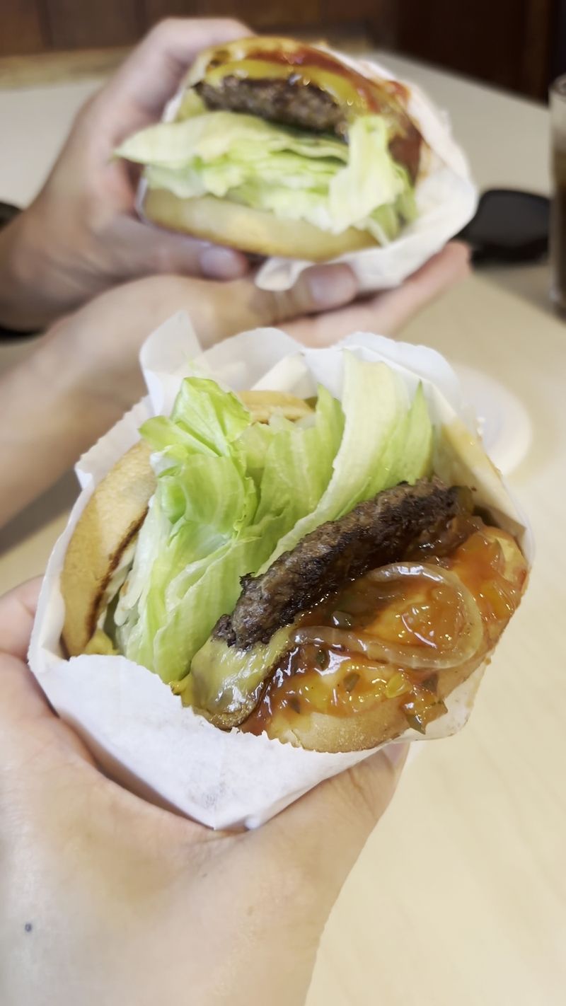 The Burger Debate Nobody Settles