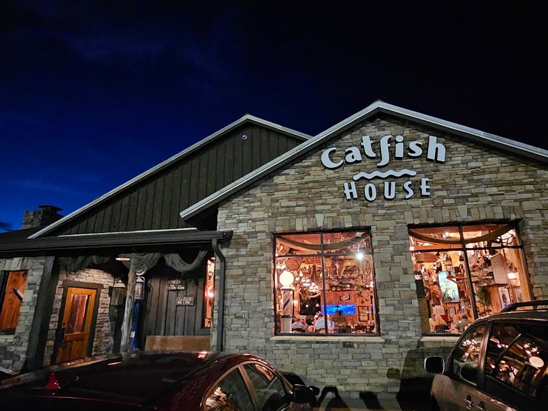 The Catfish House, Cullman, Alabama