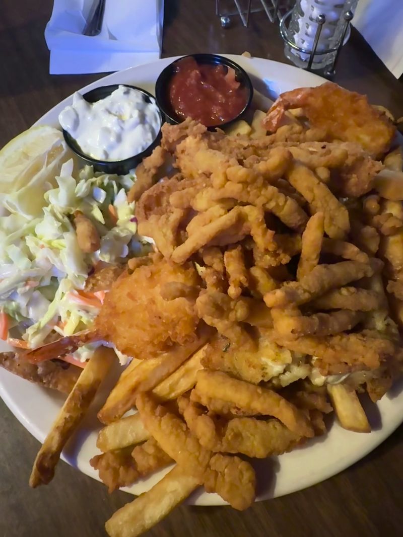 The Clam Strips That Earn the Detour