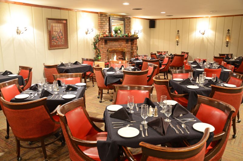 The Clubby Red Dining Room The Clubby Red Dining Room