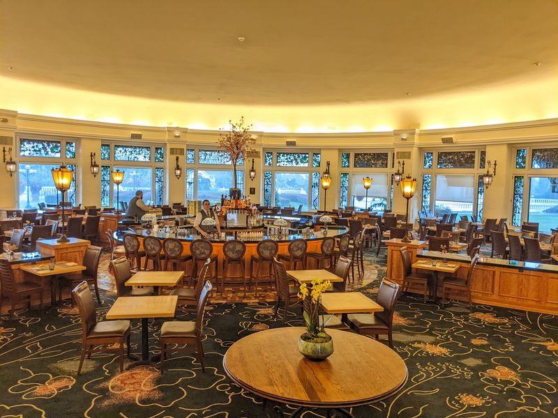 The Dining Rooms Behind the Legend The Dining Rooms Behind the Legend