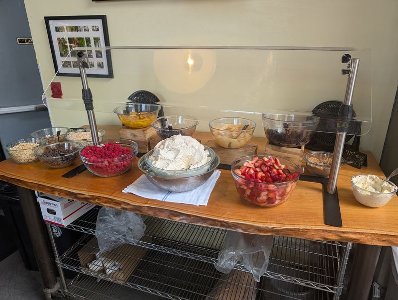 The Famous Berry Bar