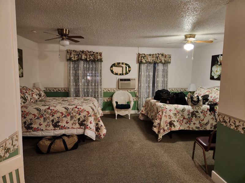 The Famous Room 10