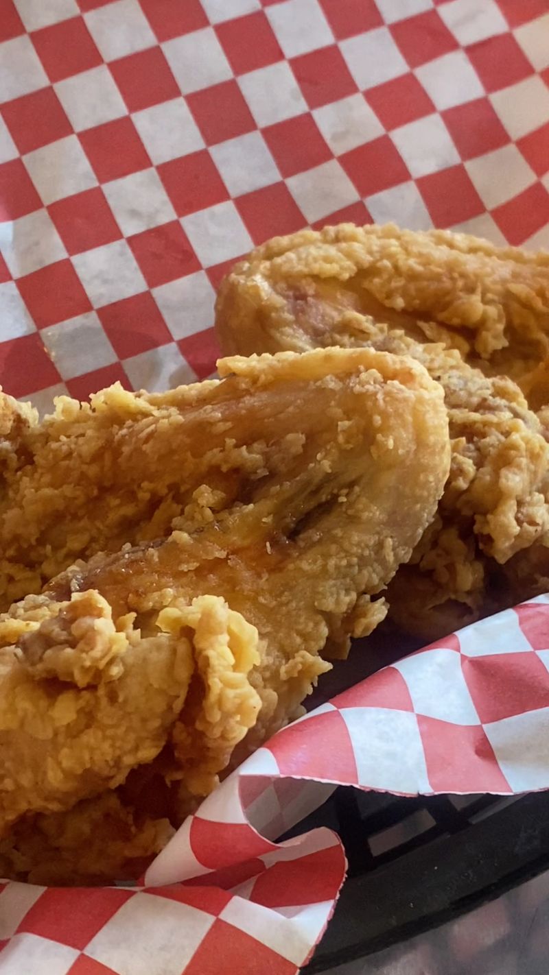 The Fried Chicken Headliner The Fried Chicken Headliner