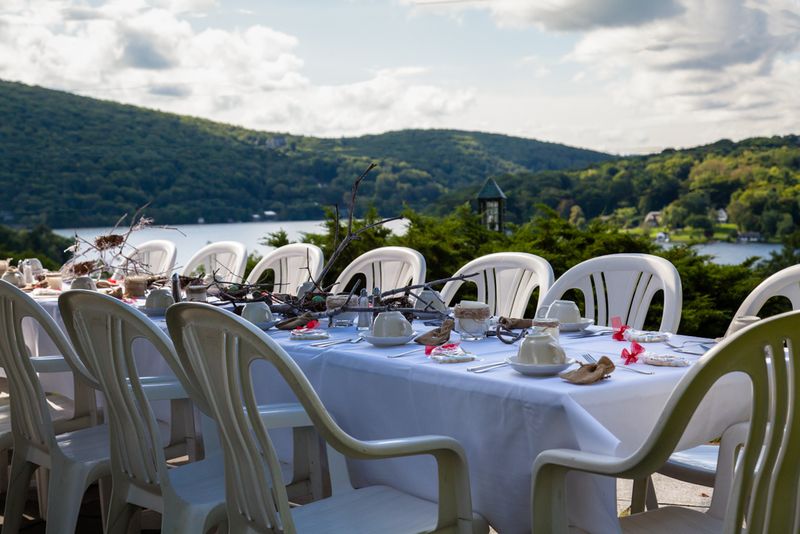 The Hopkins Inn & Restaurant, Warren, CT