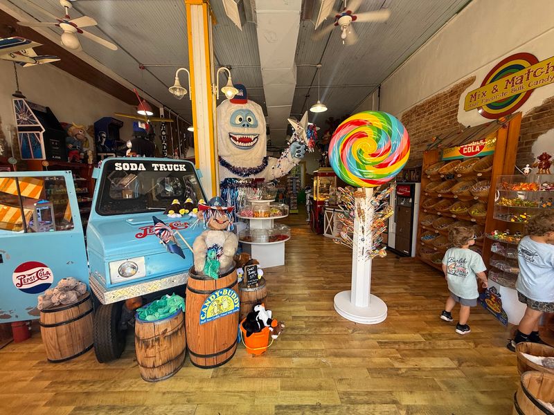 The Lollipop Shop, Jonesborough, TN