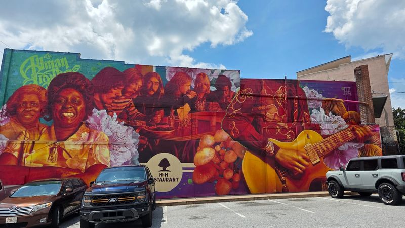 The Mural Worth a Detour Outside
