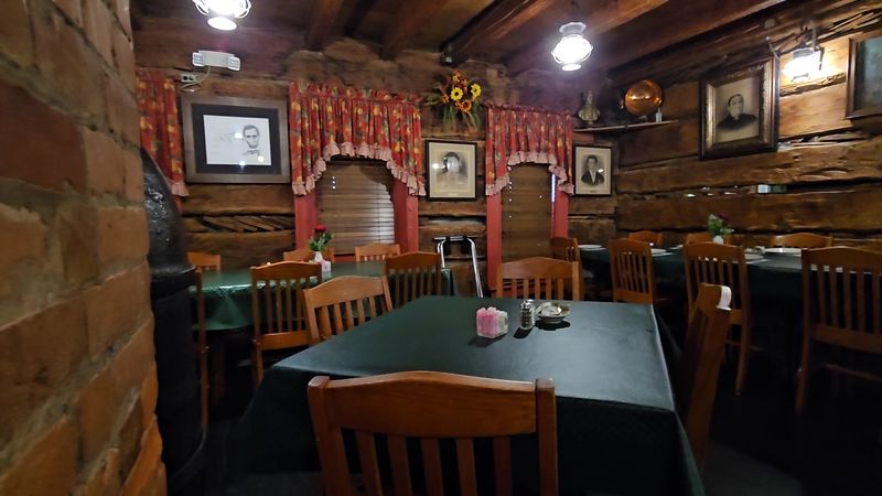 The Night Lincoln Pulled Up a Chair