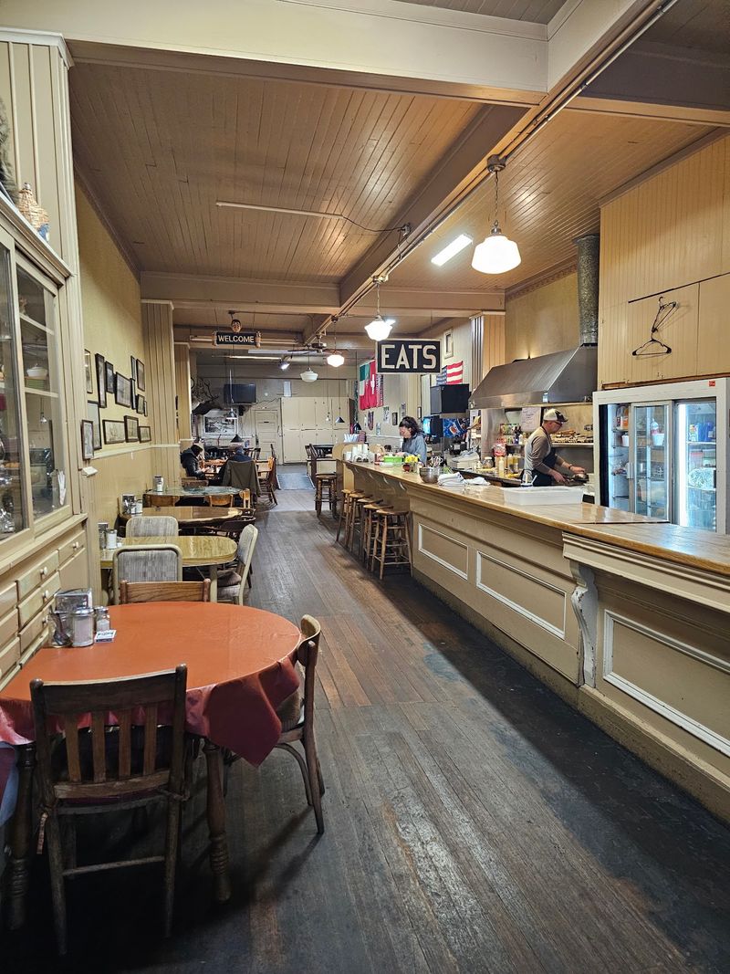 The Open Kitchen Behind The Counter The Open Kitchen Behind The Counter