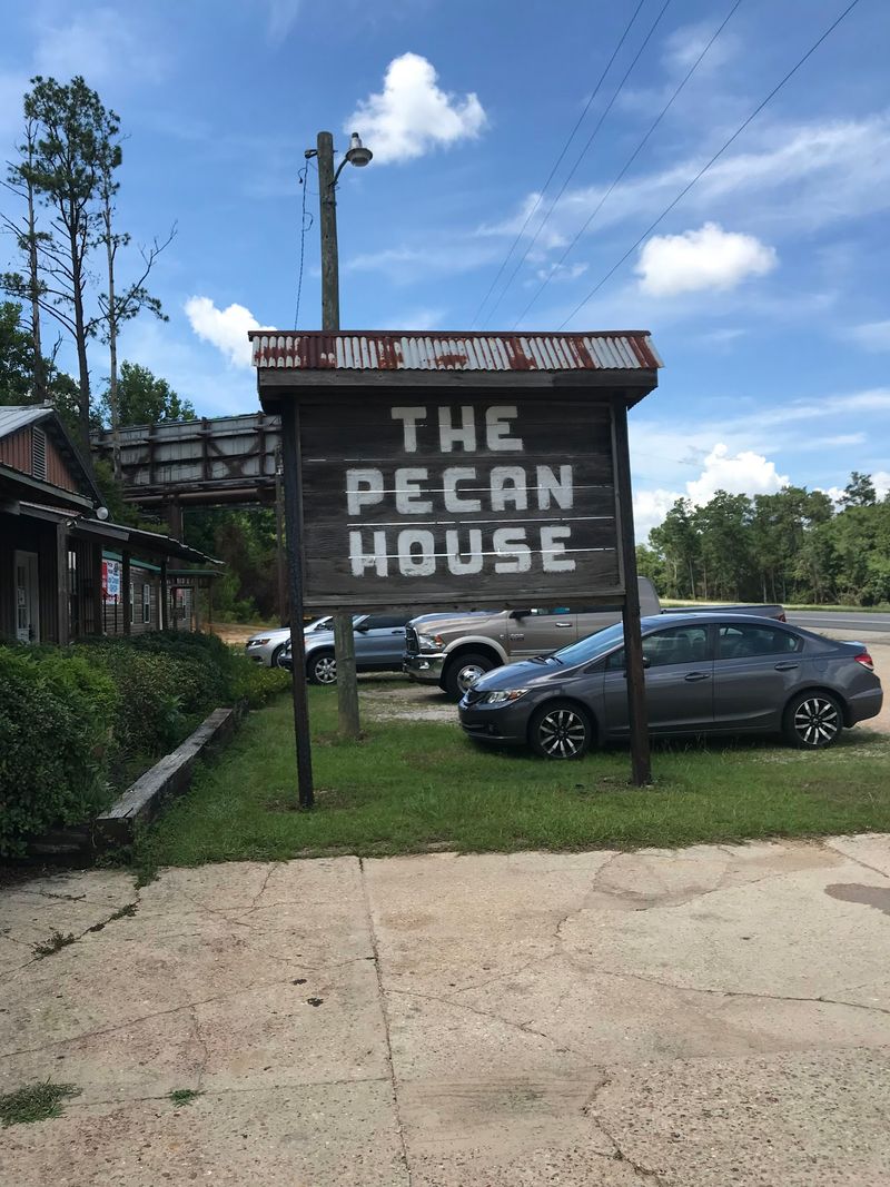 The Pecan House, McHenry, MS