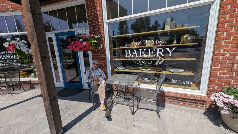 The Pie Safe Bakery & Kitchen, Deary, ID