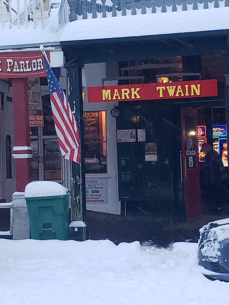 The Pizza Pie Pit Stop The Pizza Pie Pit Stop