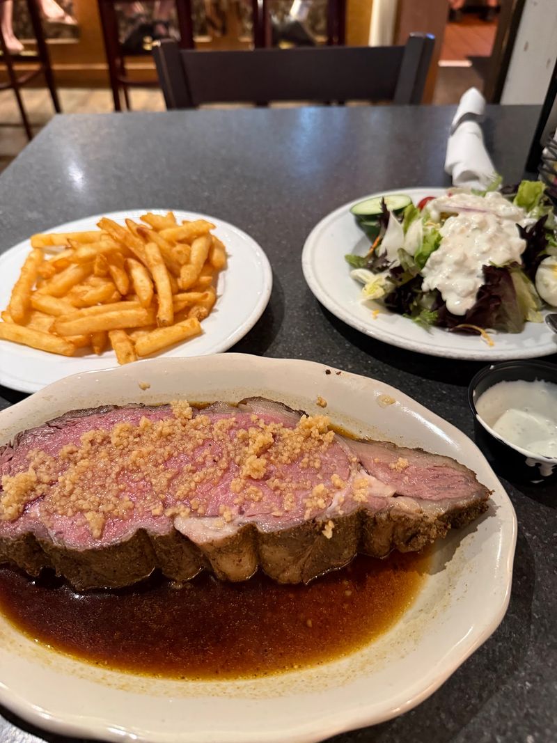 The Prime Rib That Built the Reputation