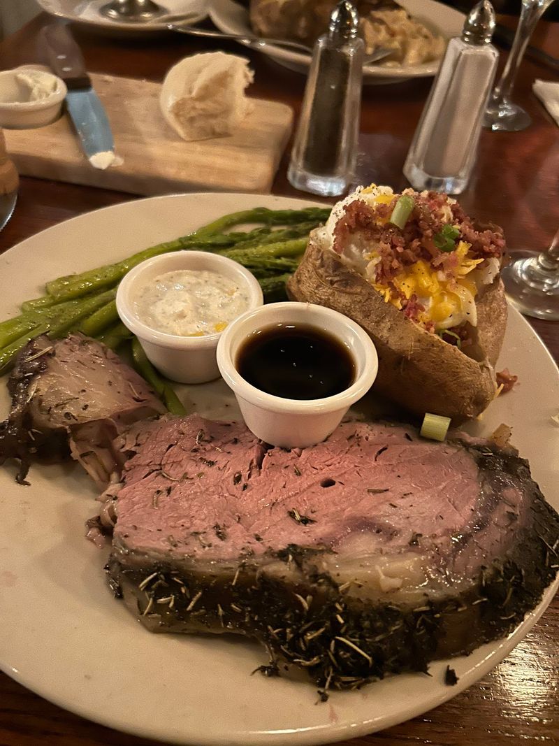 The Prime Rib That Steals the Show The Prime Rib That Steals the Show