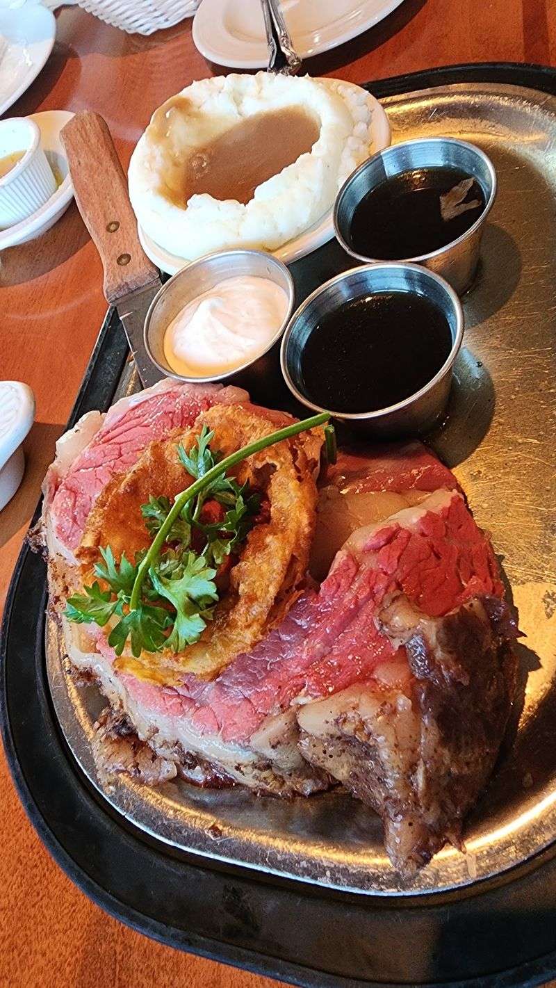 The Prime Rib Worth Planning Around