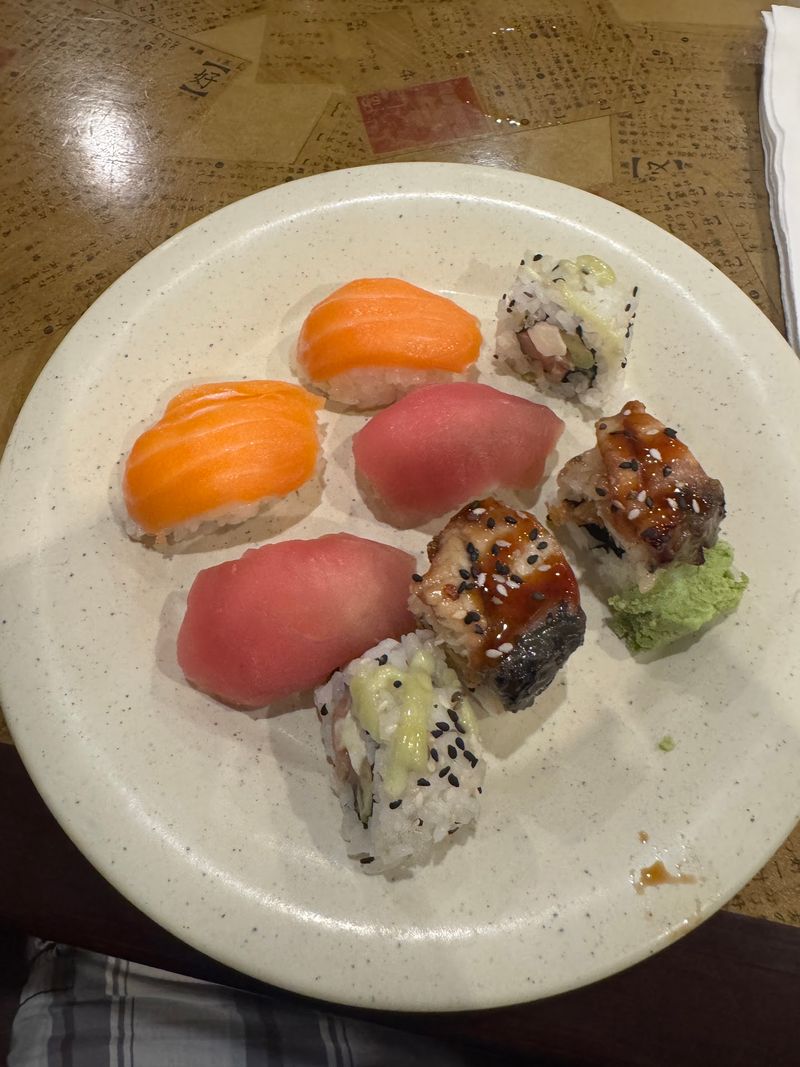 The Sushi Bar Everyone Mentions The Sushi Bar Everyone Mentions