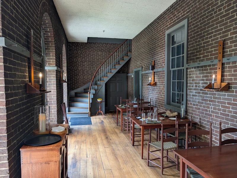 The Trustees' Table, Harrodsburg, KY