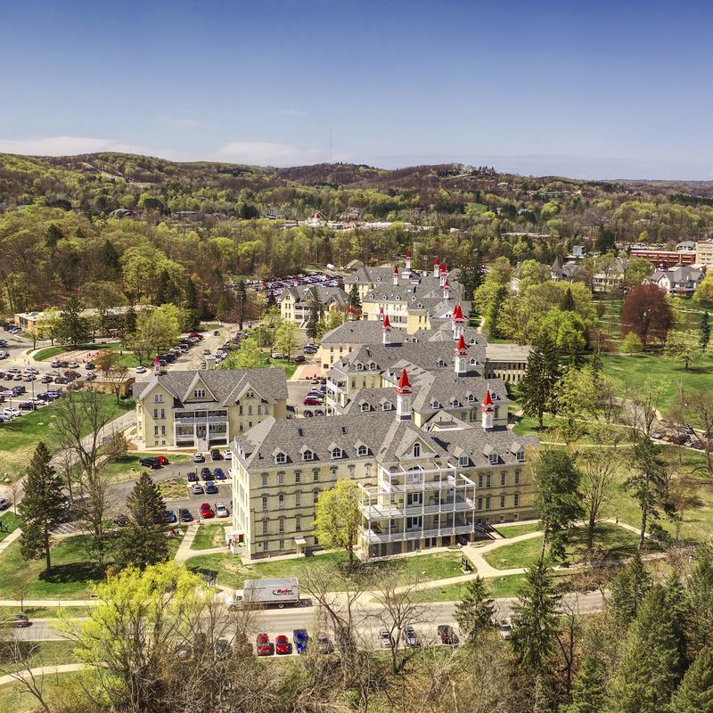 The Village at Grand Traverse Commons, Traverse City, MI