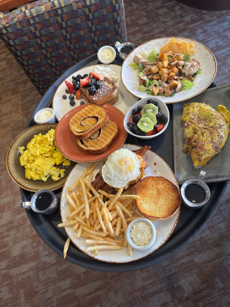 The Weekend Brunch Window