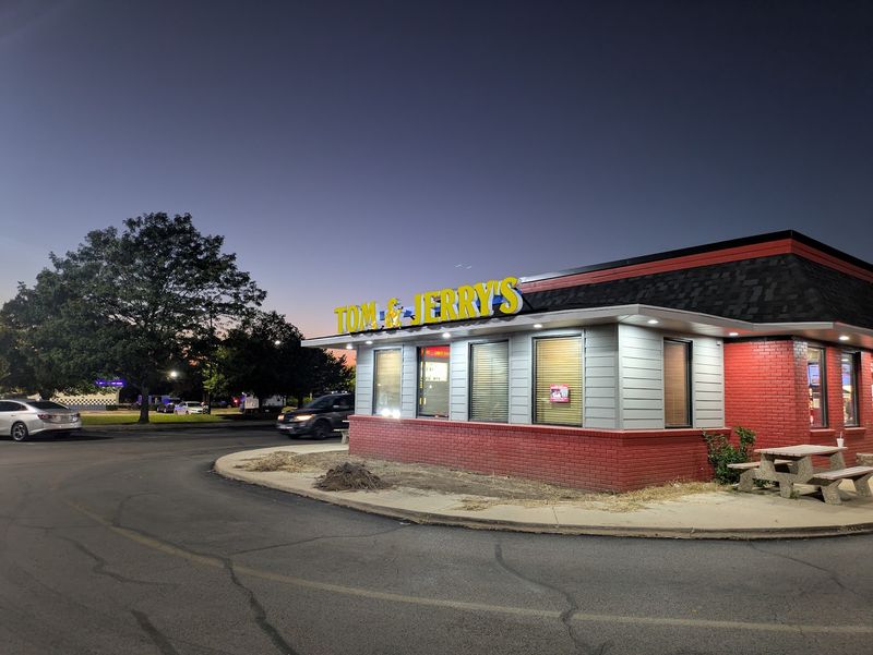 Tom & Jerry's Restaurant, Rockford, IL