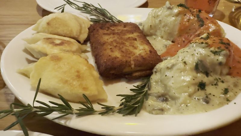 Tomato, Mushroom, or Both