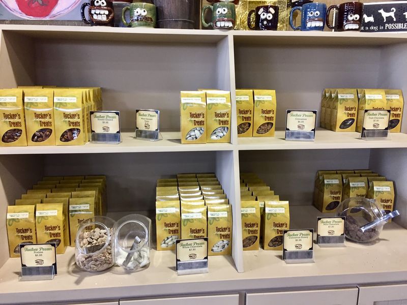 Tucker Pecan Company, Montgomery, AL