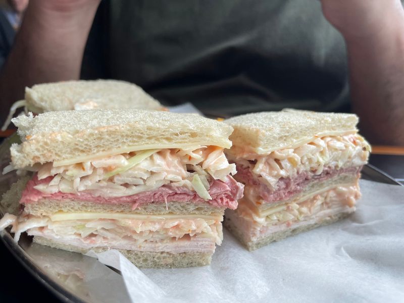 Turkey, Roast Beef, or Corned Beef Combos