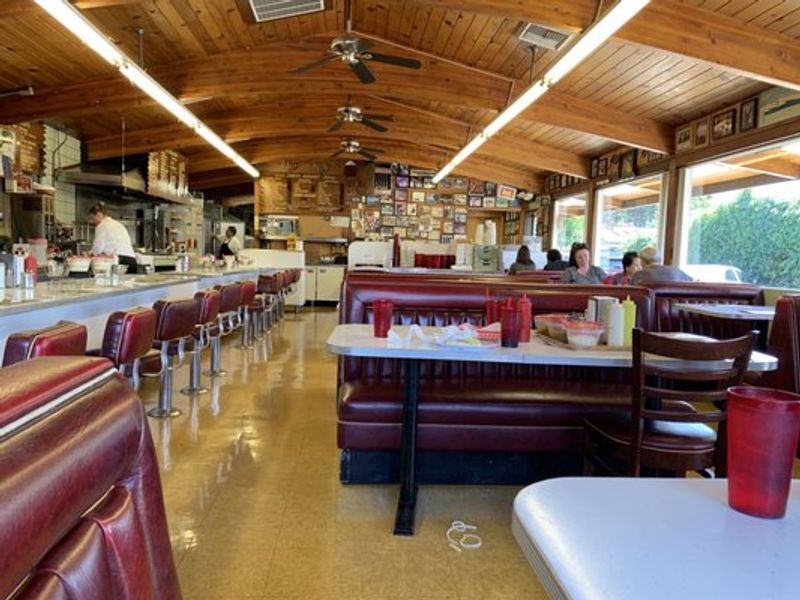 Val's Burgers, Hayward, CA