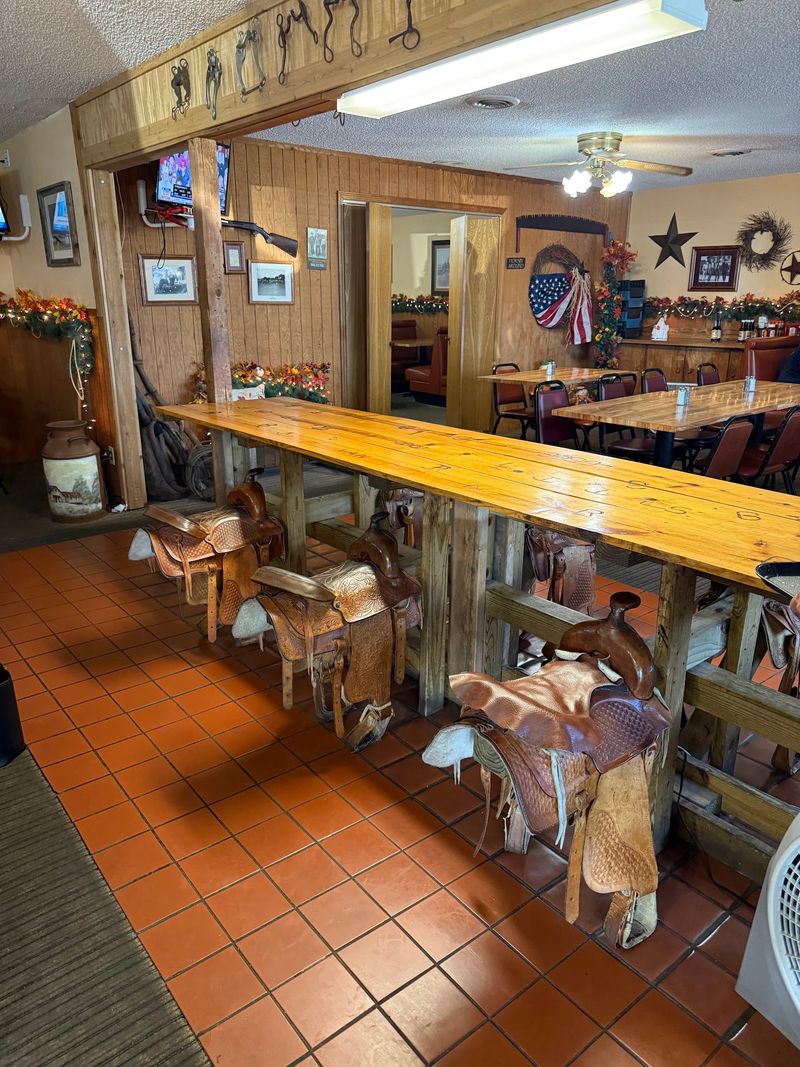 Van's Steakhouse Baxter Springs, Baxter Springs, KS