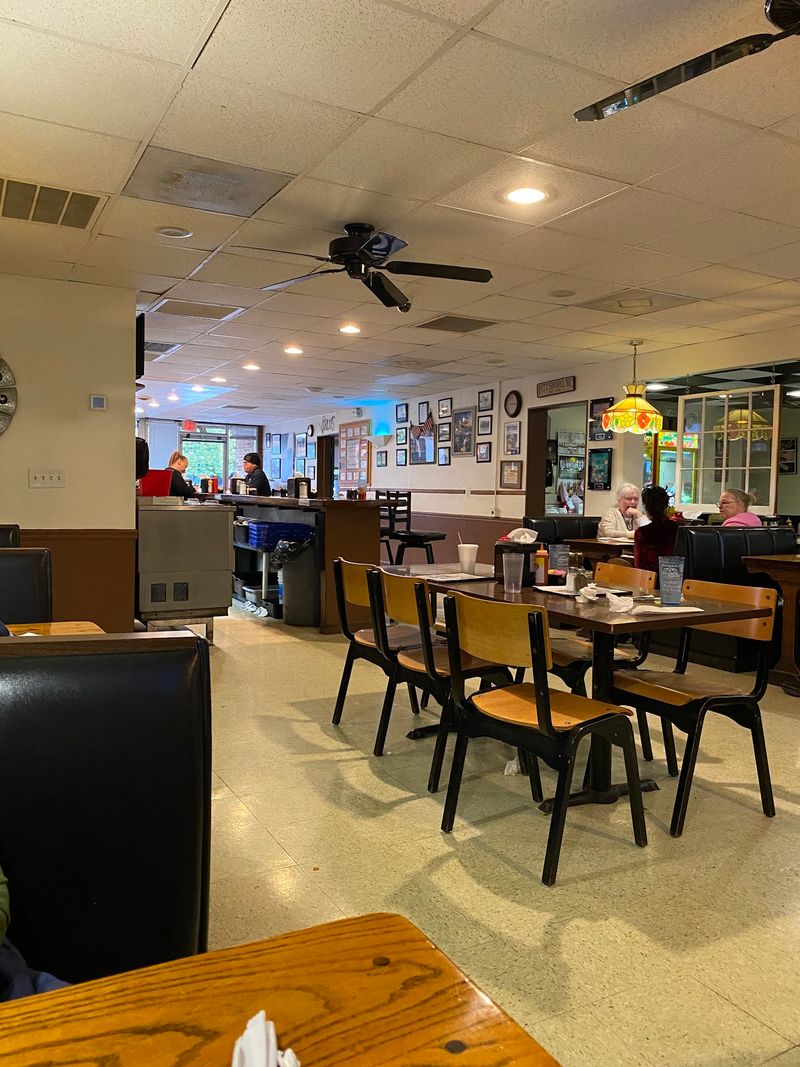 Virlie's Grill, Pittsboro, NC