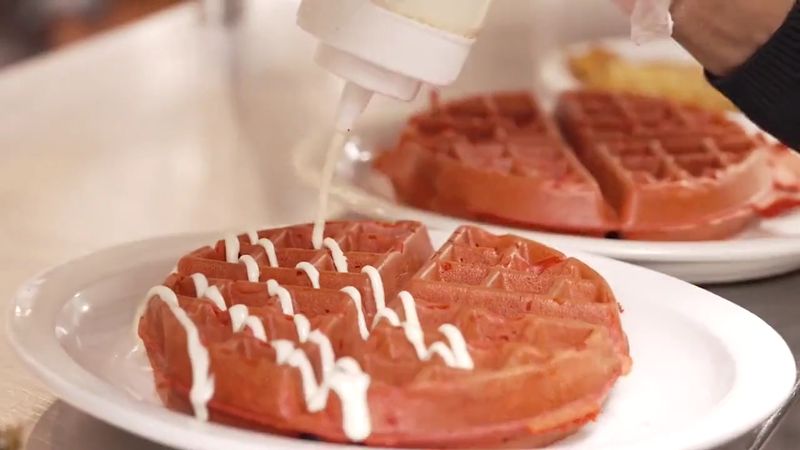 Waffles in Red Velvet and Sweet Potato