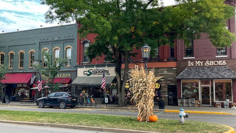 Walkable Blocks for Everyday Errands Walkable Blocks for Everyday Errands