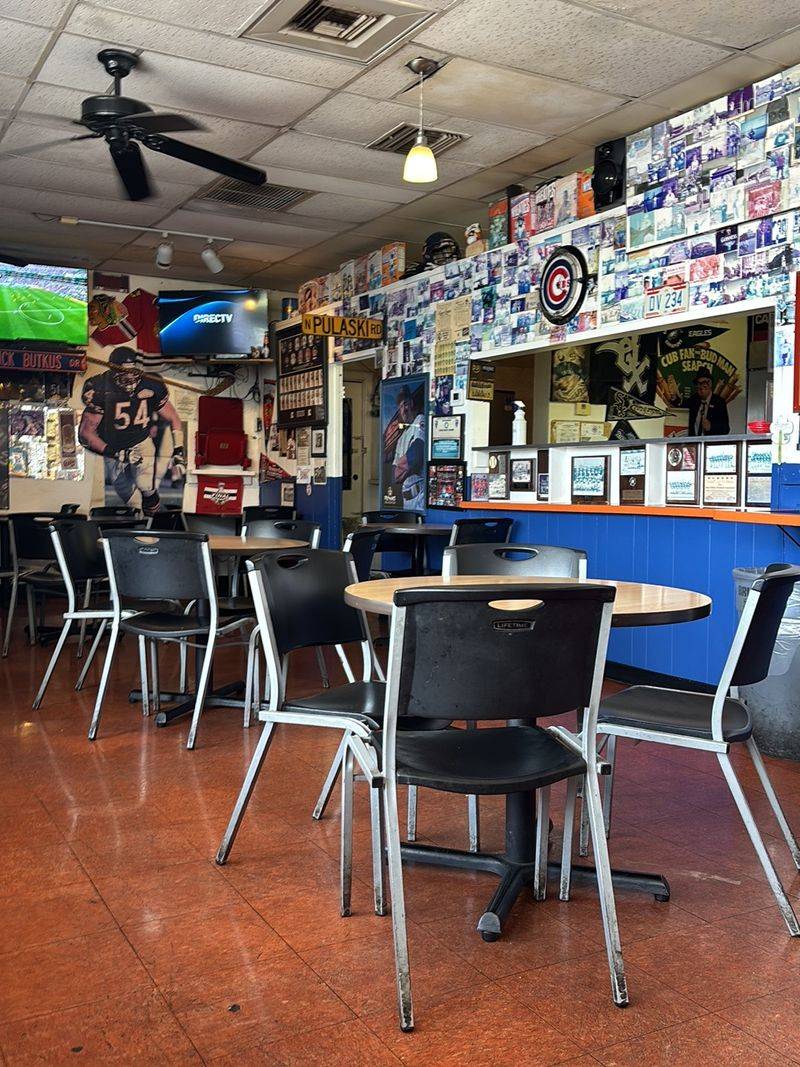 Walls That Tell Chicago Stories