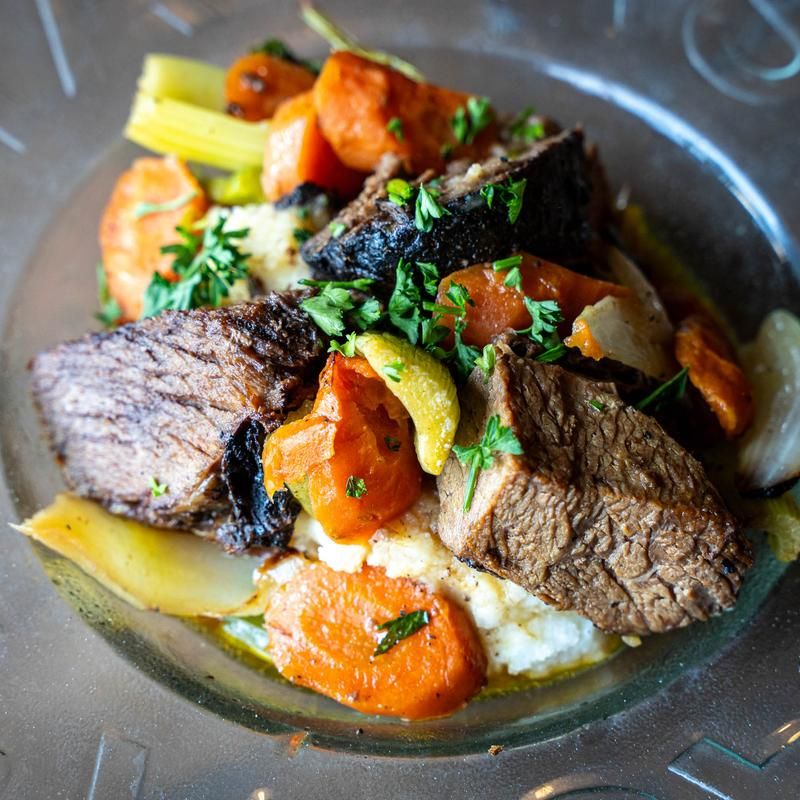 Waterloo Restaurant & Catering, Akron, OH