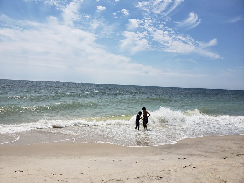 Waves That Mean Business Waves That Mean Business