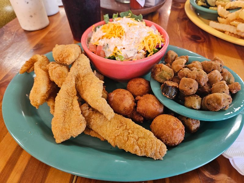 Weeknight Catfish and Daily Specials