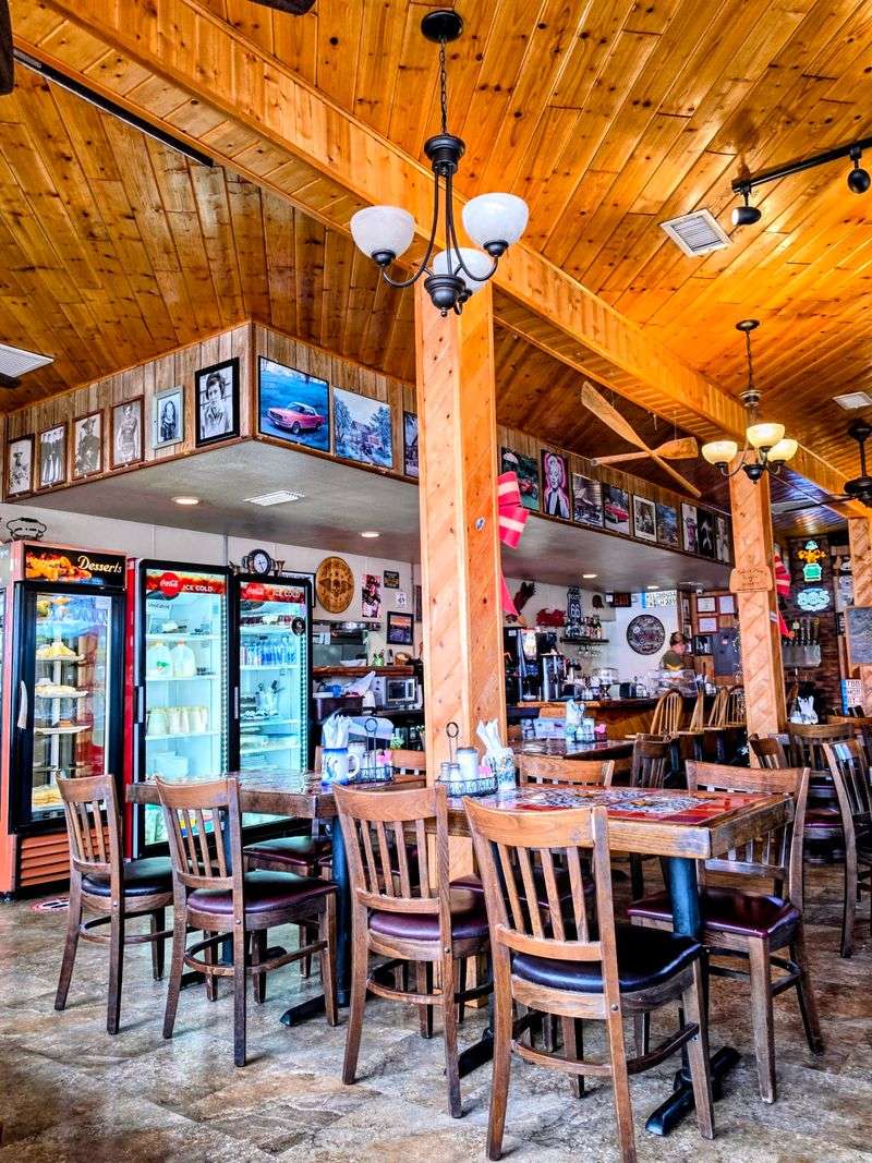 Westside Lilo's Cafe, Seligman, AZ Westside Lilo's Cafe, Seligman, AZ