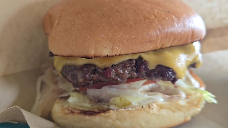 Where Waimea Keeps Its Best-Kept Burger Counter Where Waimea Keeps Its Best-Kept Burger Counter