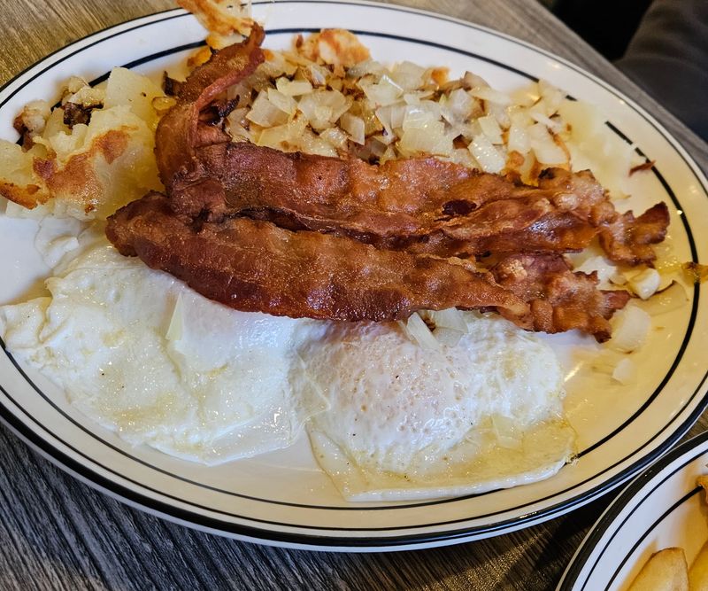 Why This Little Diner Earns a Return Trip