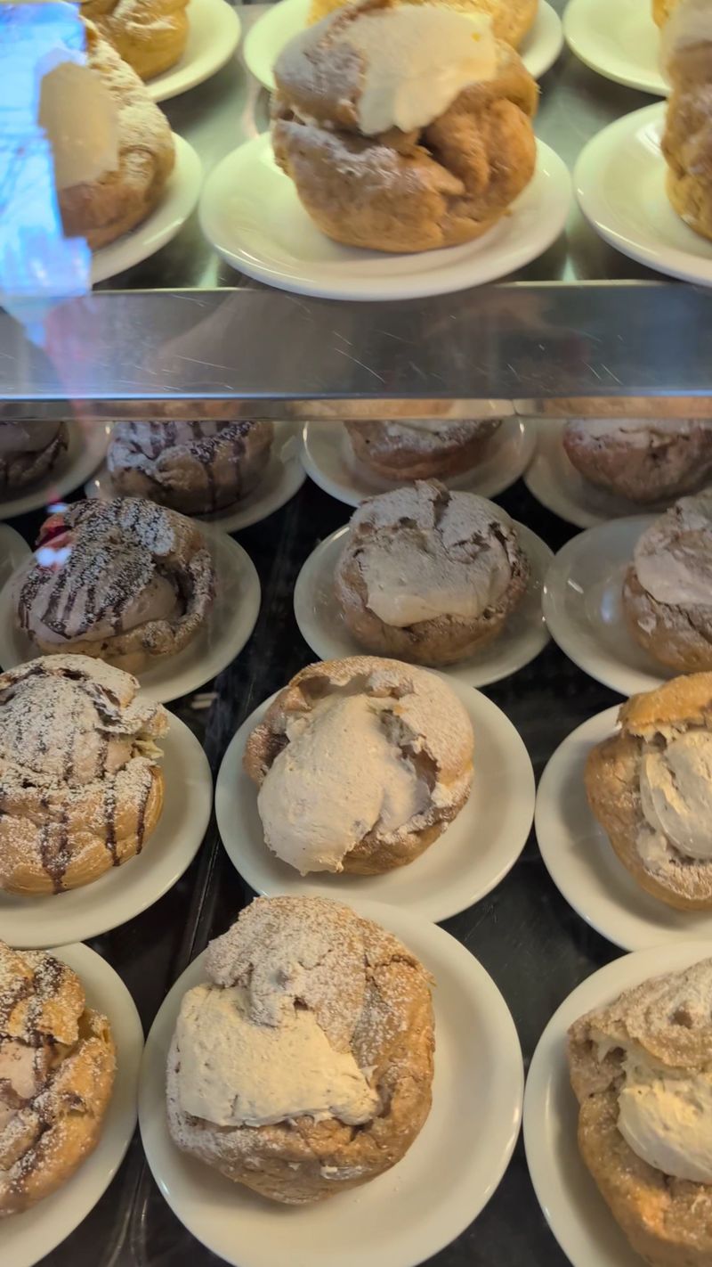 Why Your Cream Puff Needs a Box Why Your Cream Puff Needs a Box